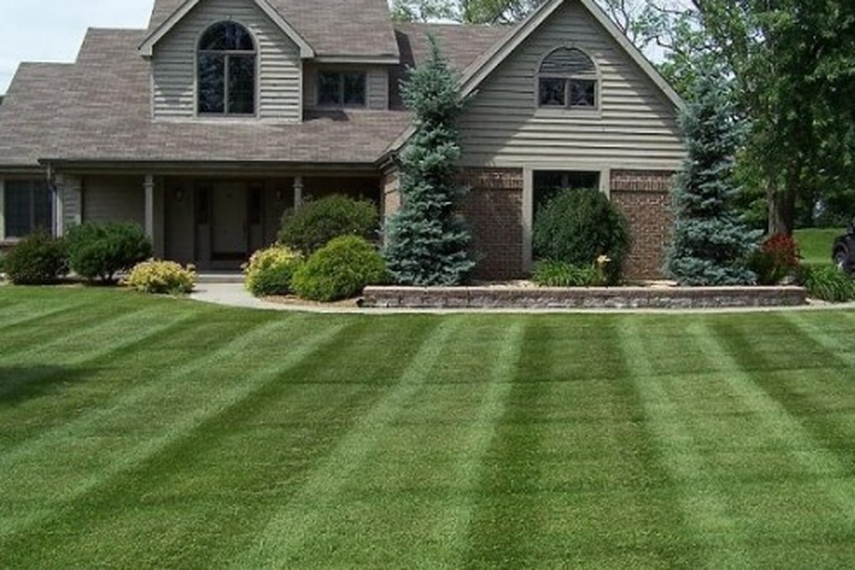 Lawn Mowing & Maintenance by Timberline Outdoor Services